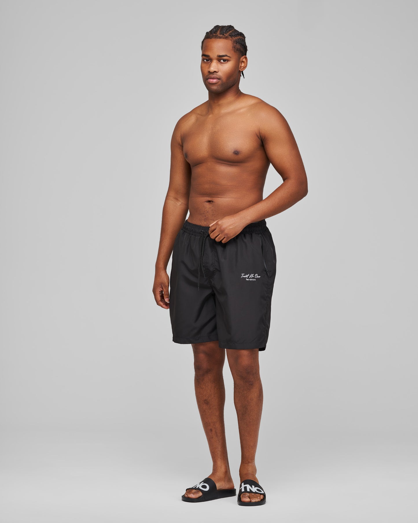 TNO Basic Badeshorts | black