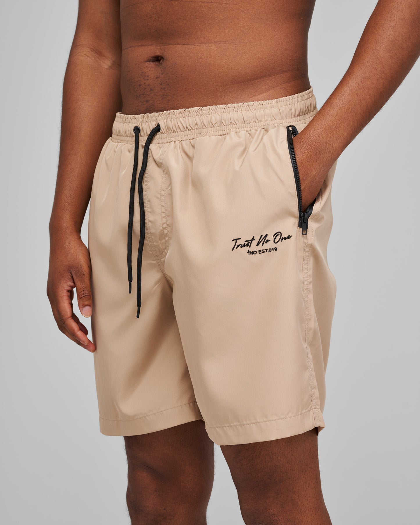 TNO Basic Badeshorts | creme