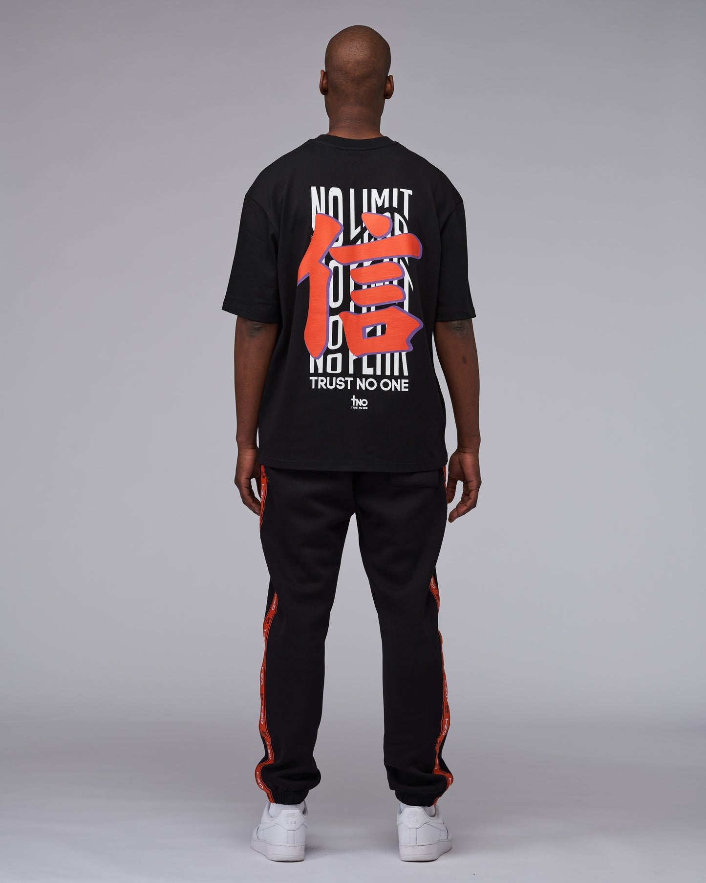 TNO Oversize Shirt No Fear No Limit | black