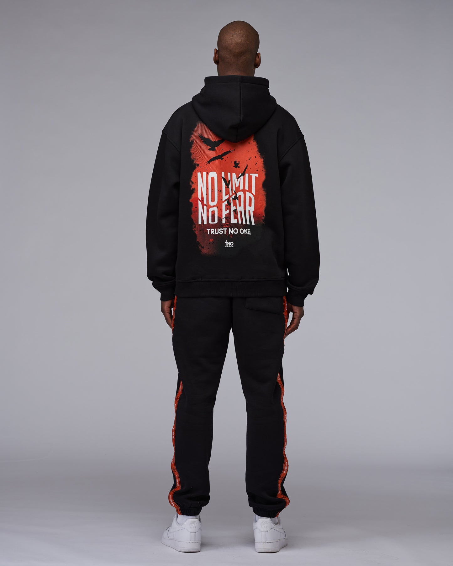 TNO No Limit No Fear Zip-Hoodie | black
